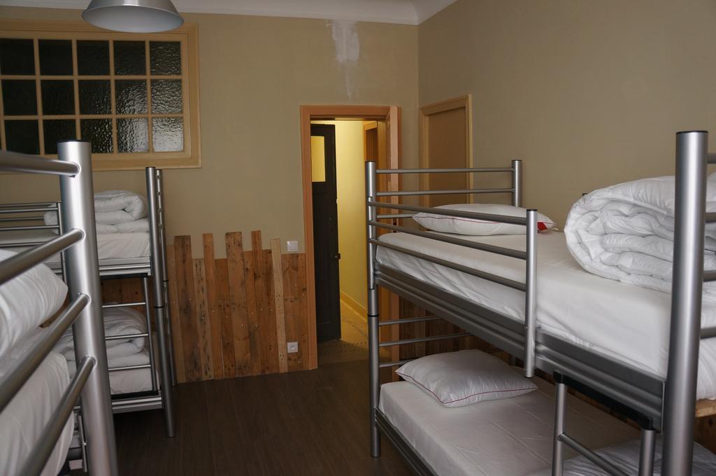 Es Hostel Saint-Gilles Buitenkant foto