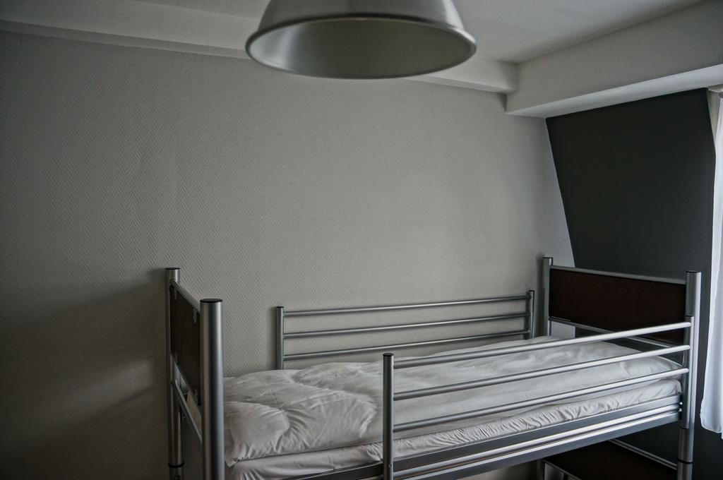 Es Hostel Saint-Gilles Buitenkant foto